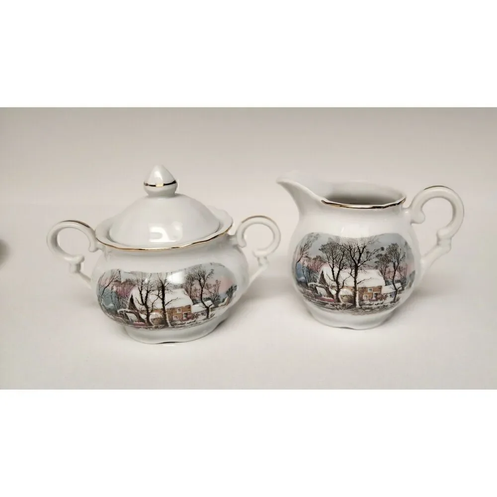 VINTAGE AVON DISTINGUISHED SALES ACHIEVEMENT AWARD MINI Creamer & Sugar Bowl